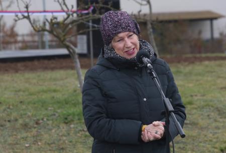 Slovesnost ob postavitvi Mobila na veter 12 Foto Ljubo Vukelič